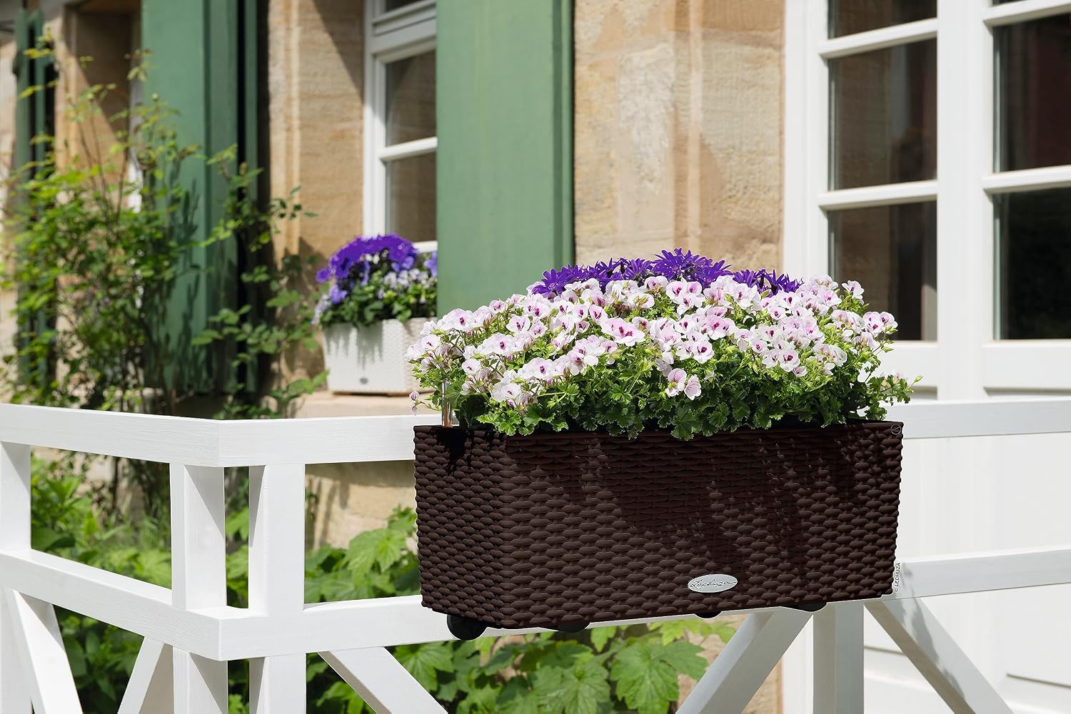 BALCONERA Cottage 50 Mocha, Se - Self-Watering Planter review and price
